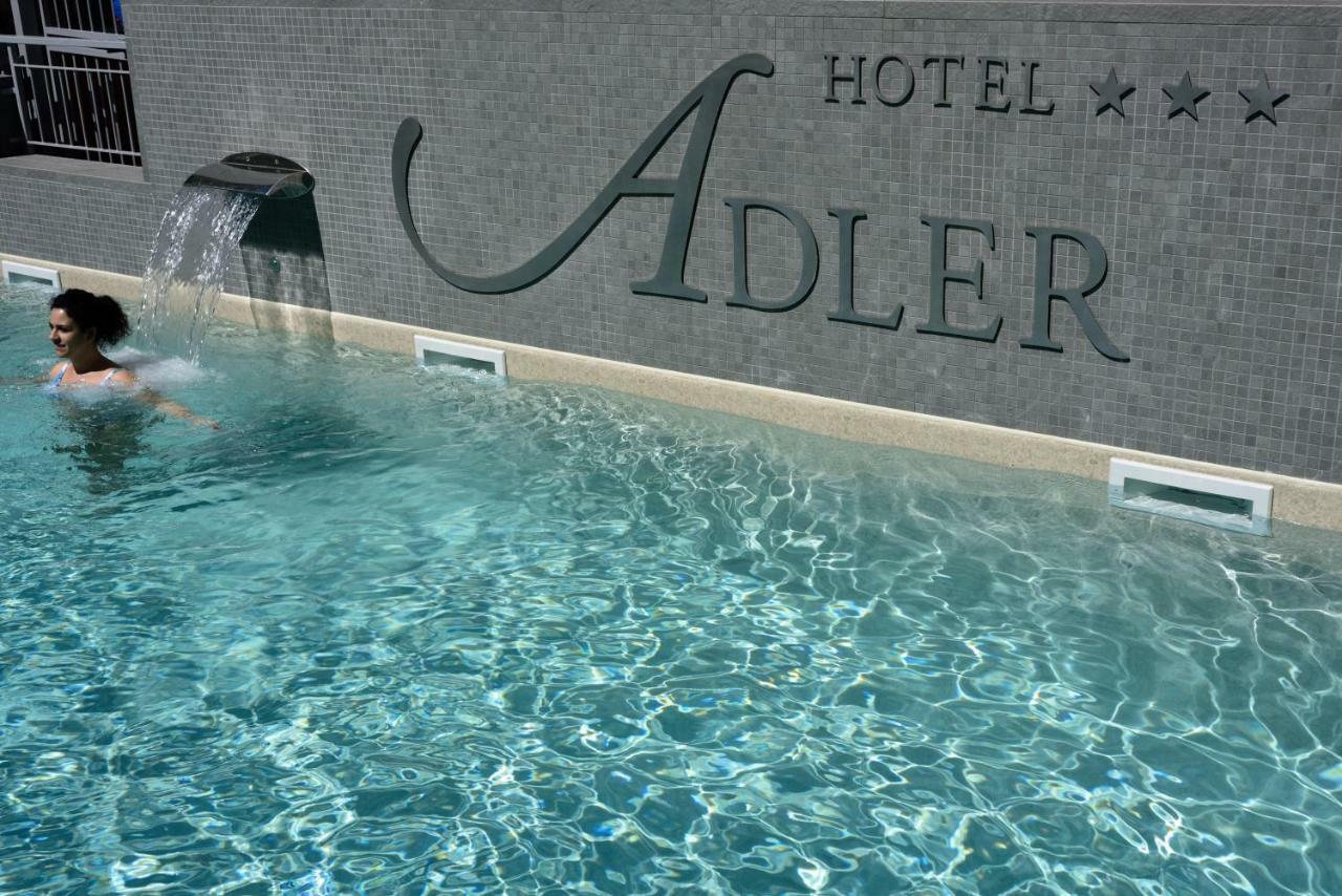 Hotel Adler アラッシオ エクステリア 写真
